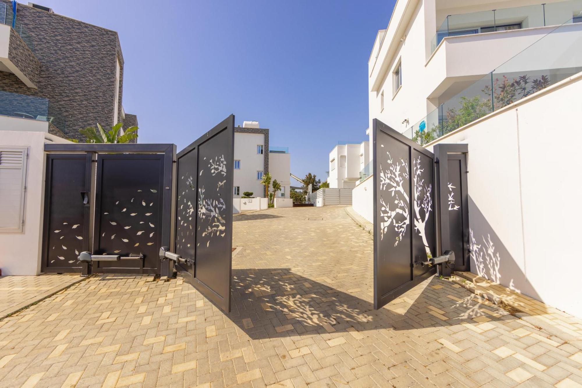 Fig Tree Bay Residences 4 普罗塔拉斯 外观 照片